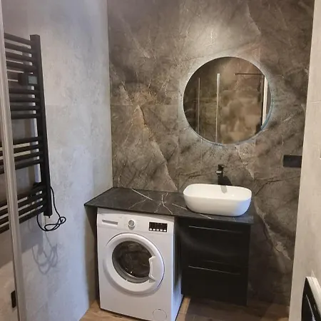 Panorama Apartment *